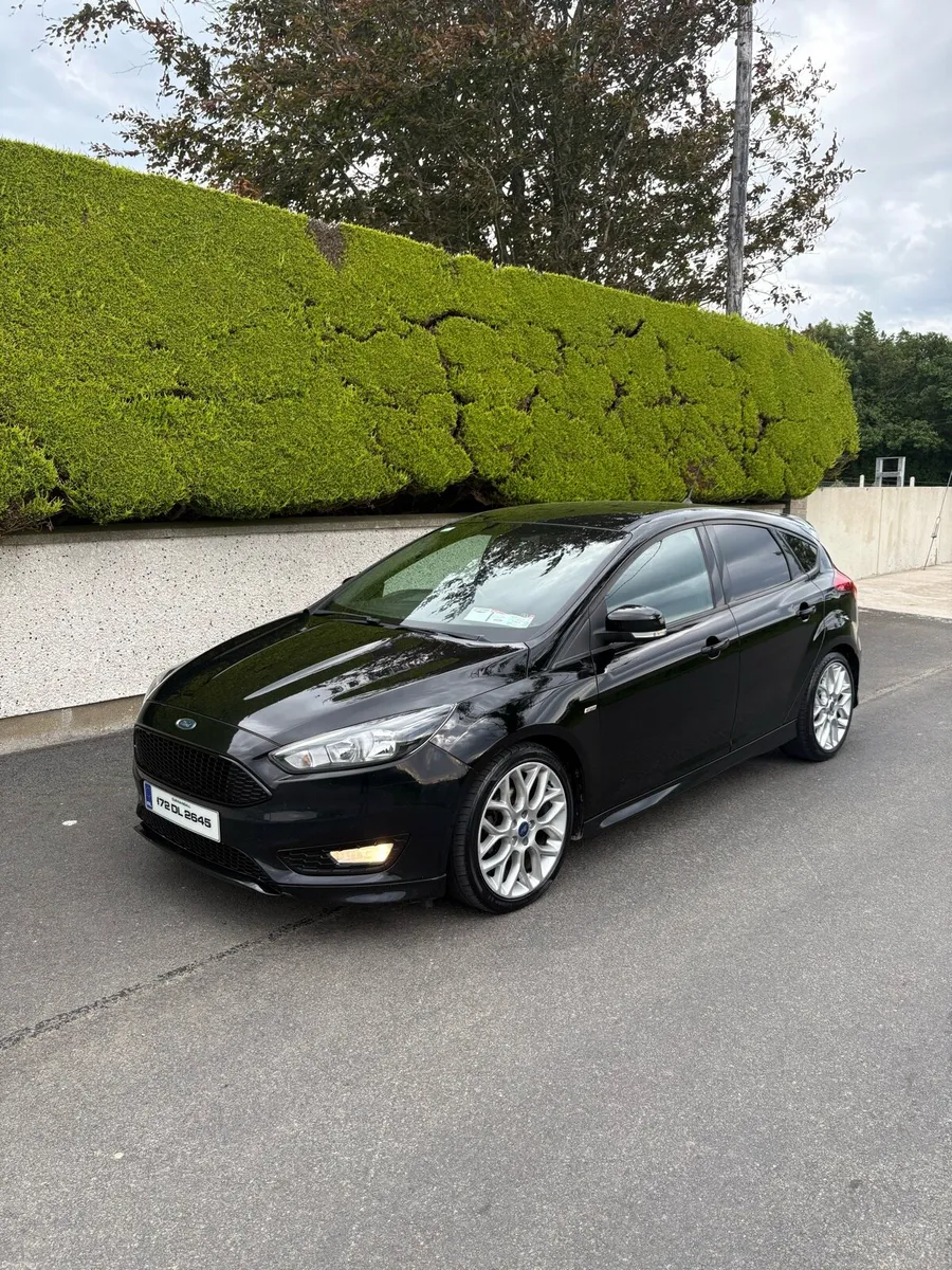 172 Ford Focus ST Line - Image 1