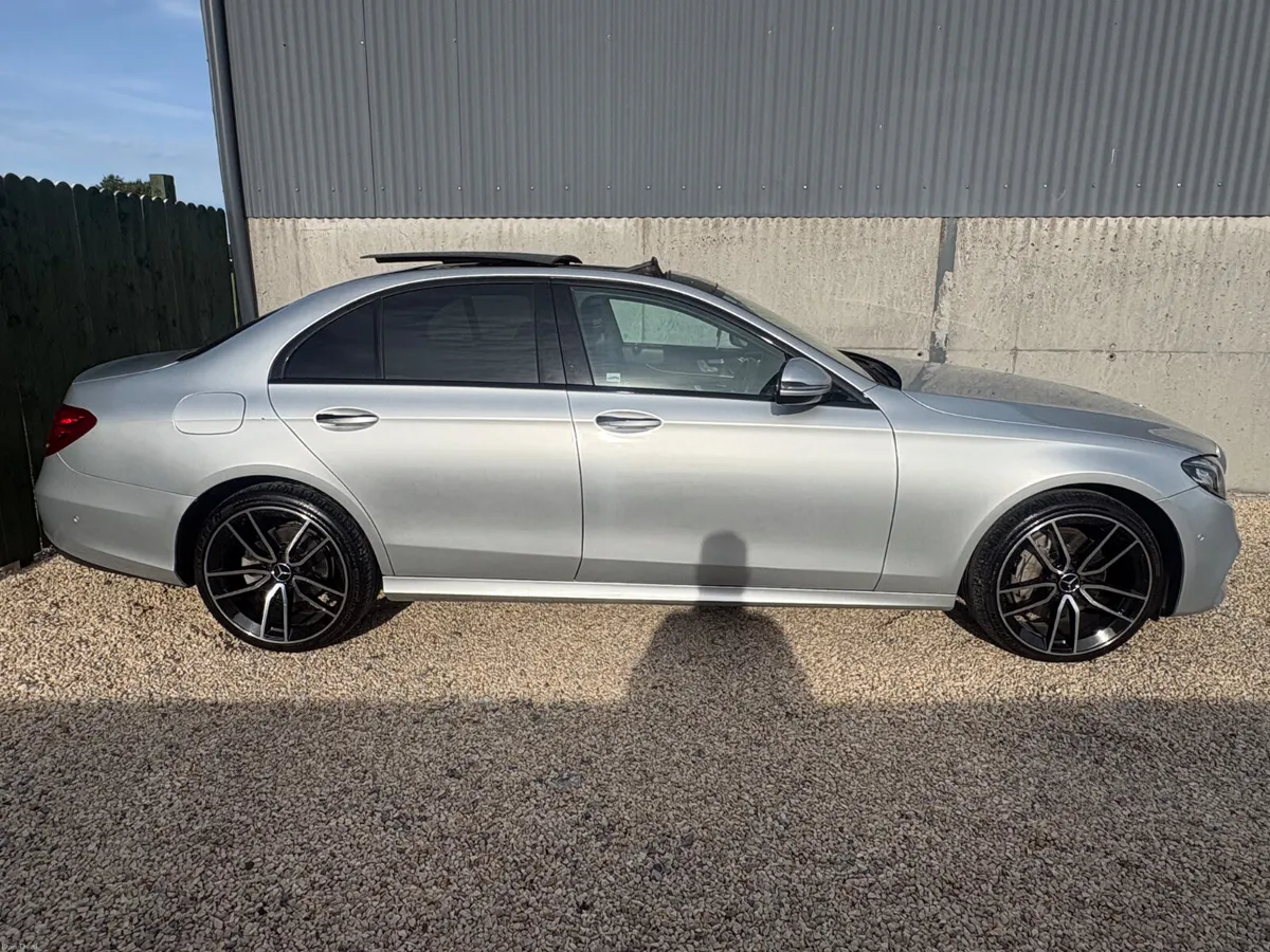 Mercedes-Benz E-Class 2018 - Image 5