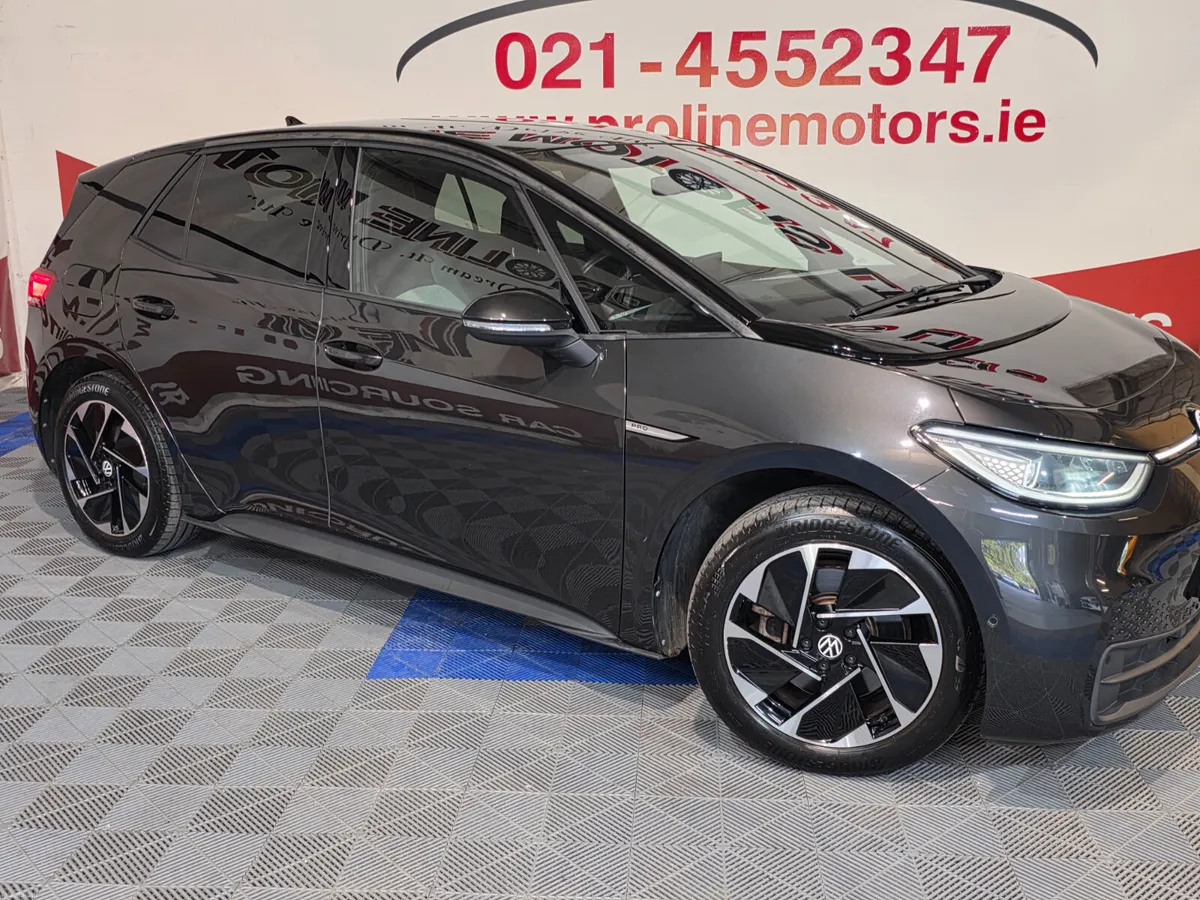 VW ID.3 PRO FAMILY 58KW 204BHP LIKE NEW - Image 1