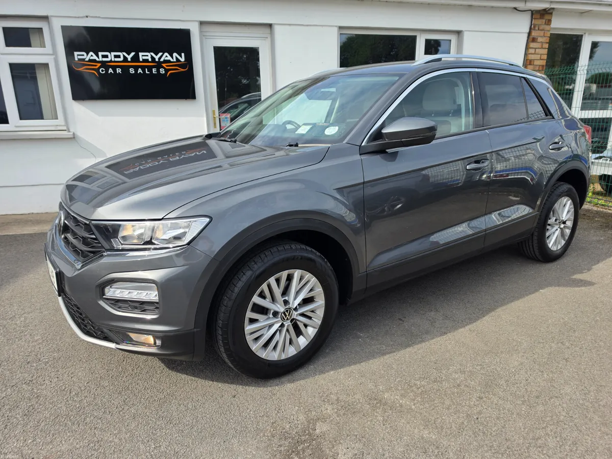 2022 Volkswagen T-Roc 2.0Tdi Design Manual 115BHP - Image 5