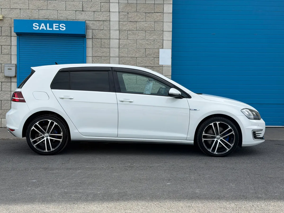 Vw Golf 161Top Spec !! 144kms Auto - Image 3