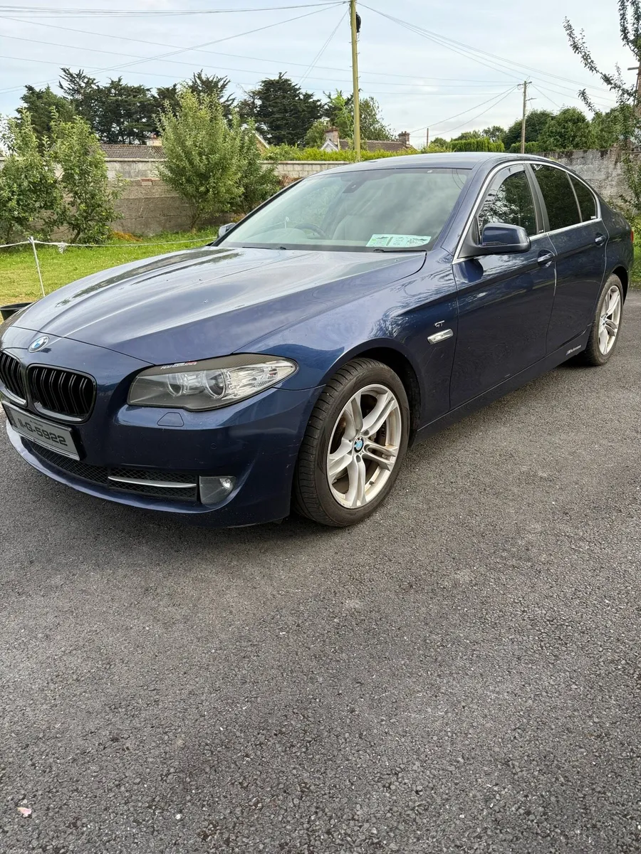 BMW 520D - Image 2
