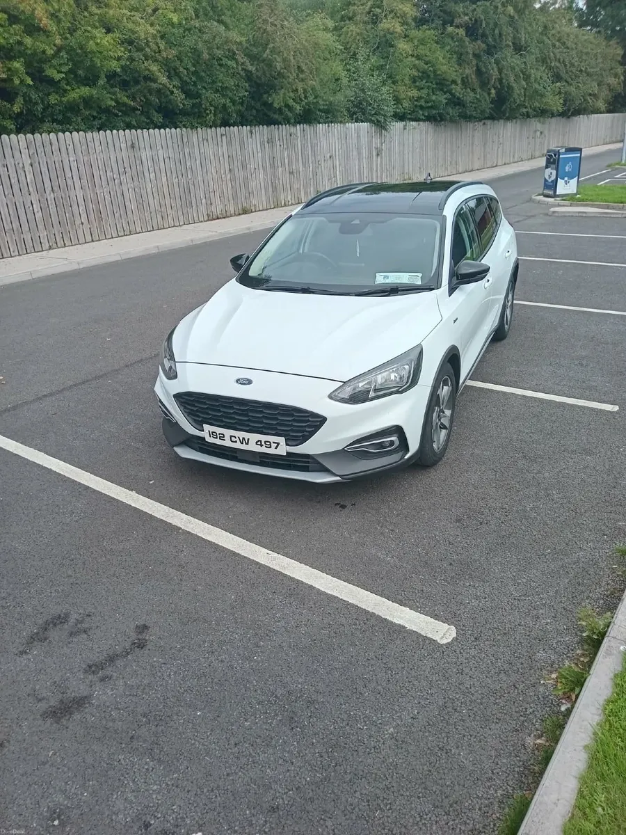 Ford Focus 2019 - Image 2
