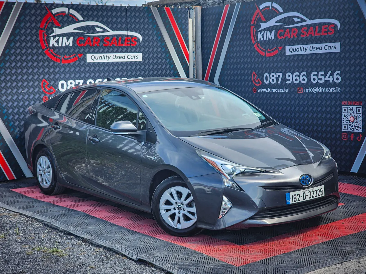 Toyota Prius 2018 - Image 2