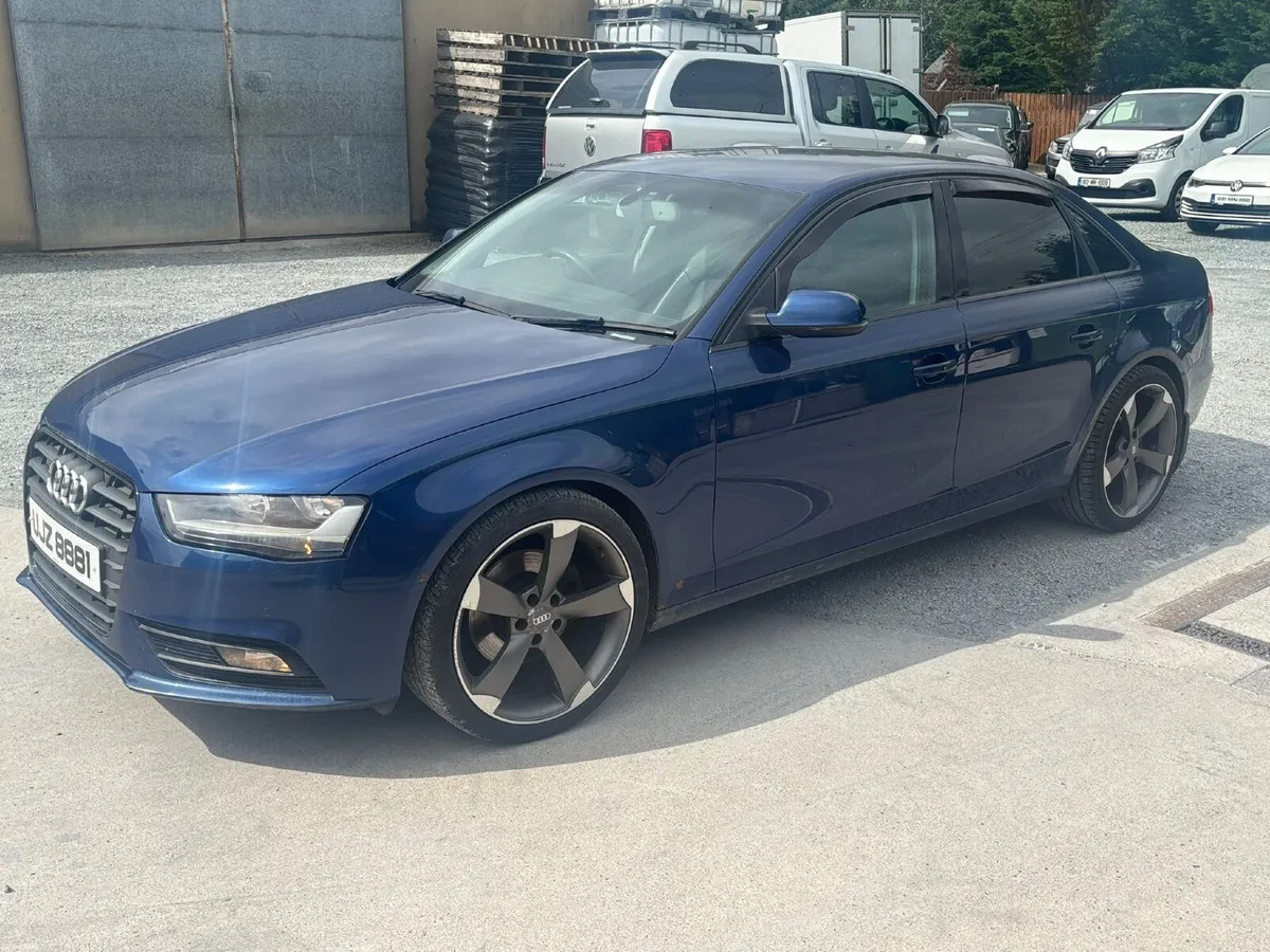 Audi A4 2012 - Image 4