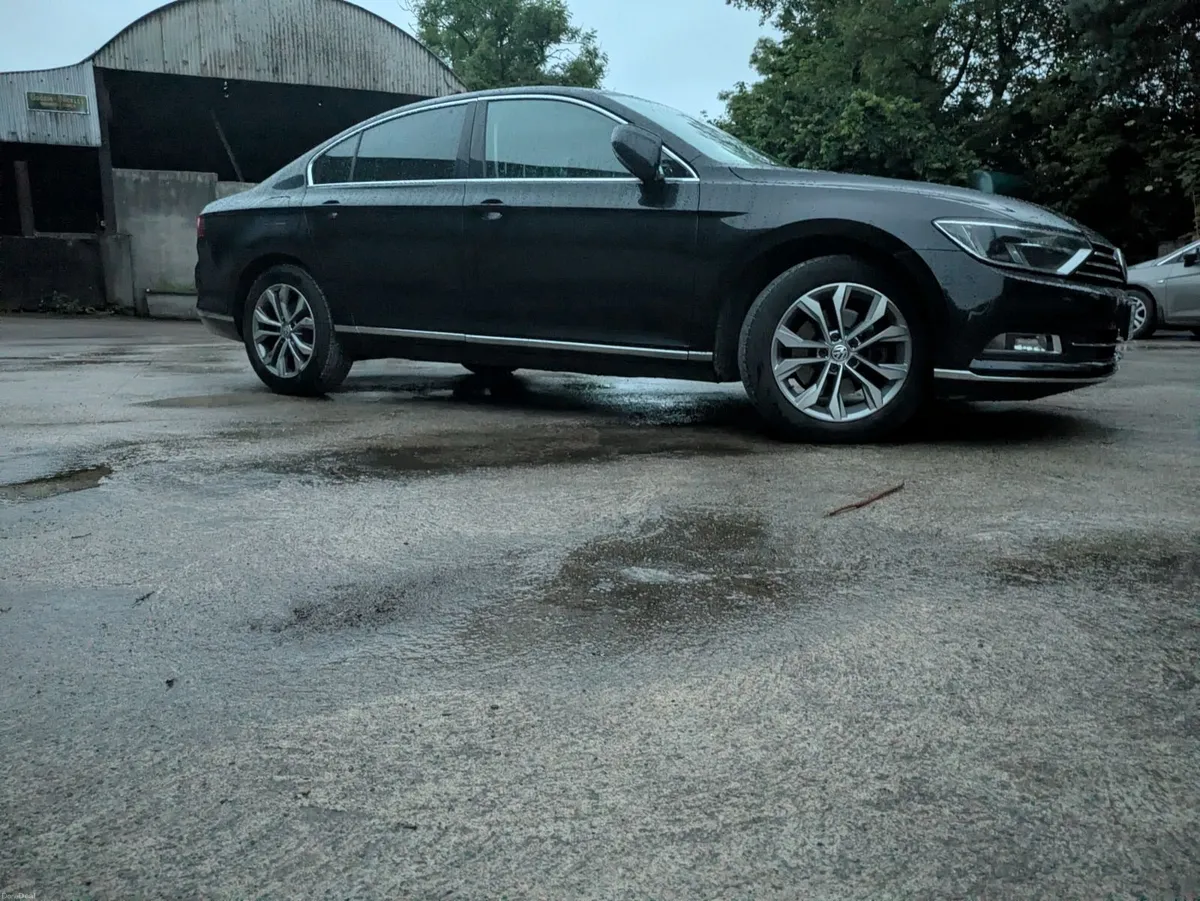 Volkswagen Passat 2015 - Image 4