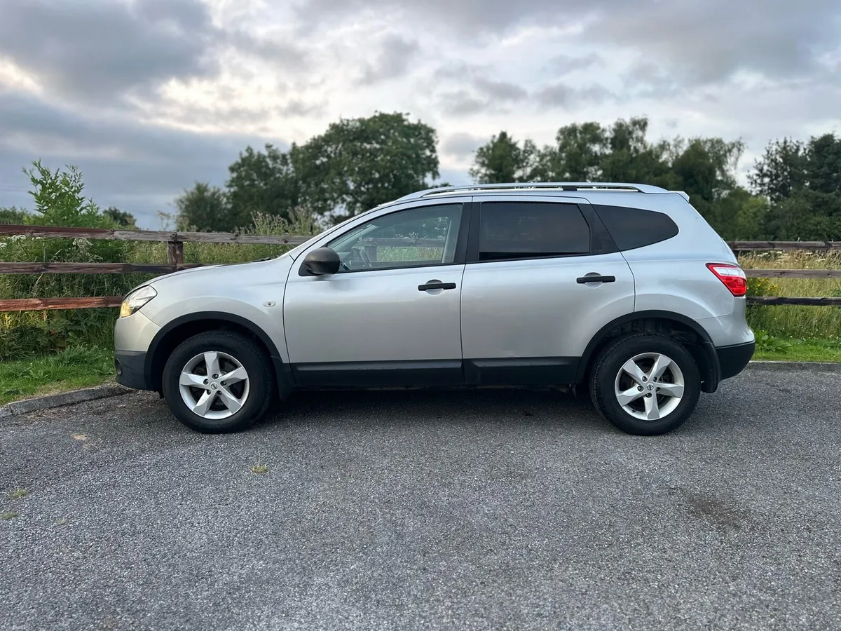 Nissan Qashqai +2 Seven seater - Image 5