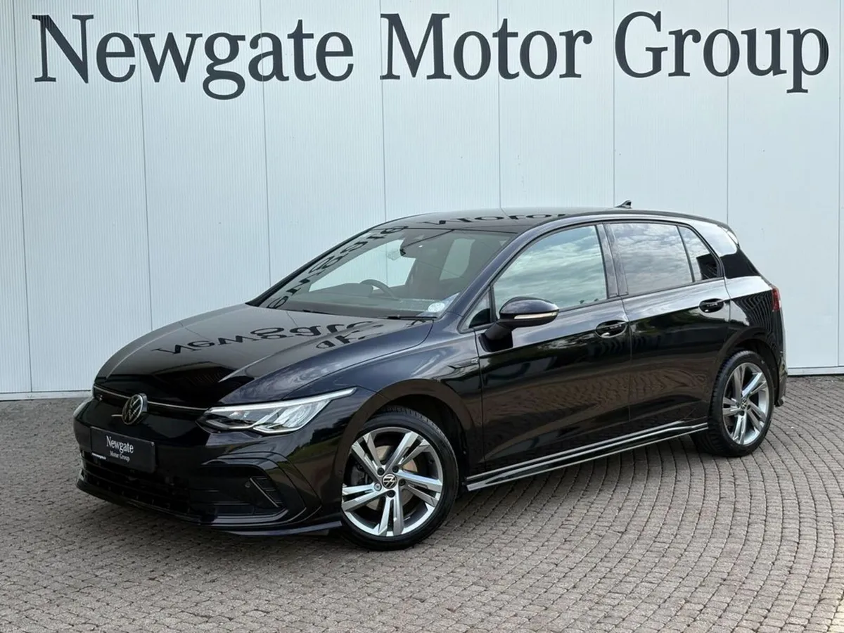 Volkswagen Golf Rline 1.5 TSI 130HP 5DR - Image 1