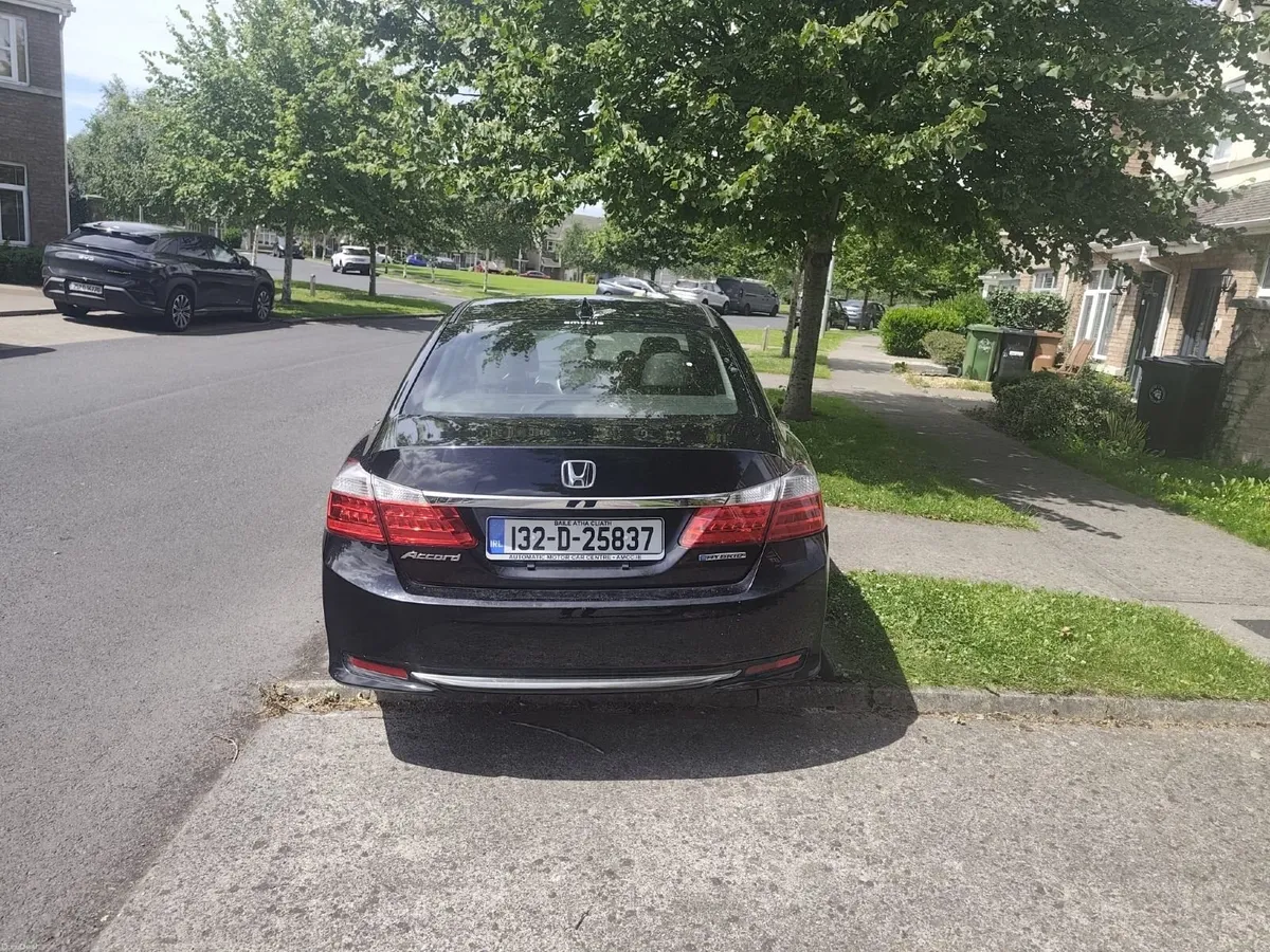 Honda Accord 2013 - Image 4