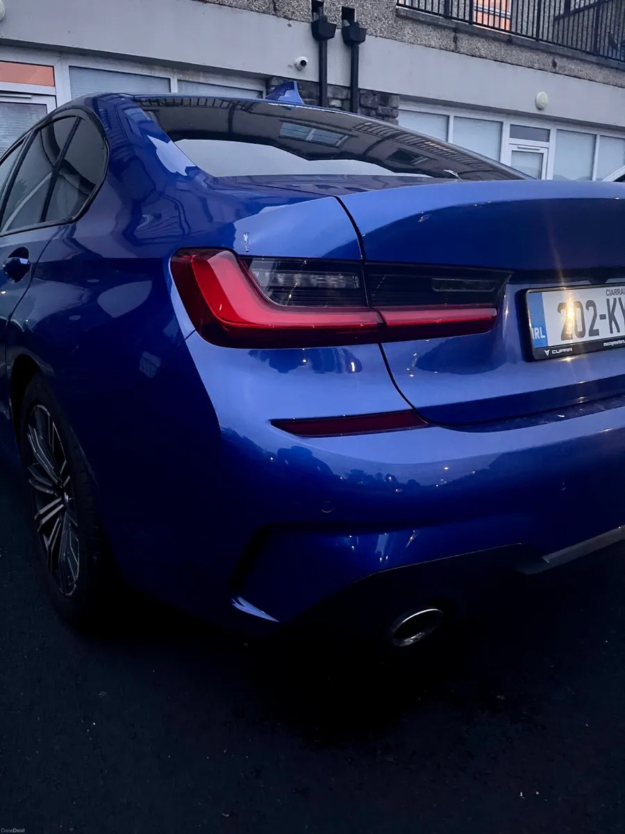 BMW 3-Series 2020 - Image 4