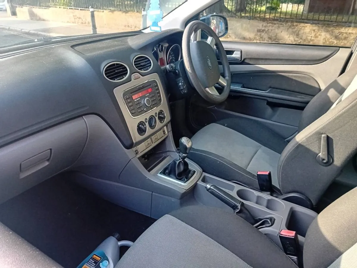 Car - Image 2
