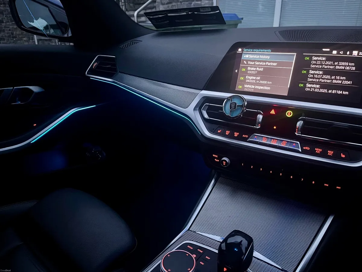 BMW 3-Series 2020 - Image 6