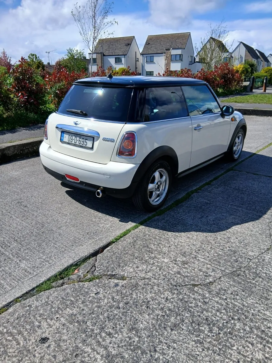 Mini Cooper 2009 - Image 4