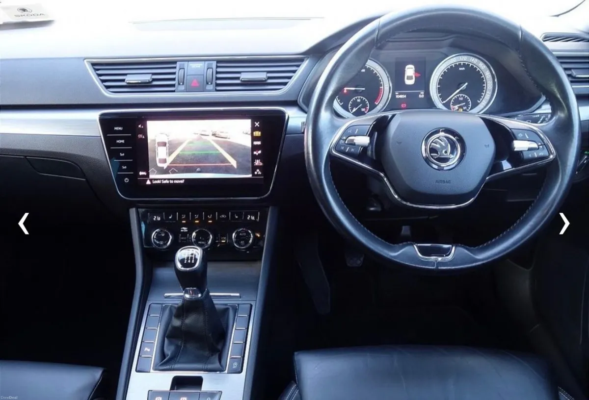 Skoda Superb 2022 - Image 2