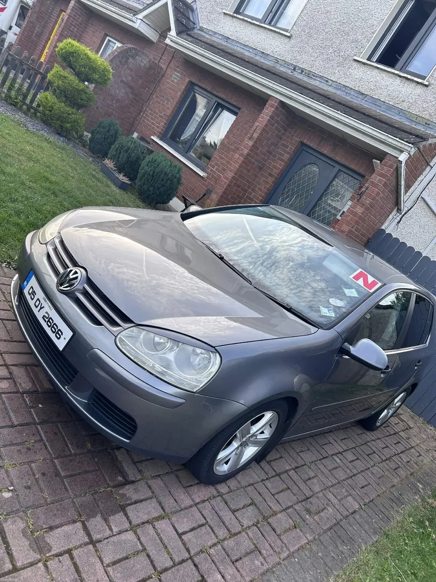 Volkswagen Golf 2005 - Image 1