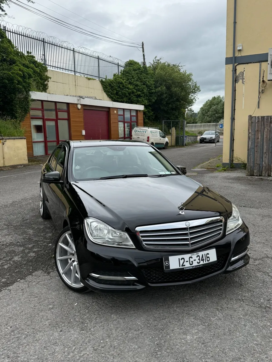 Mercedes-Benz C-Class 2012 - Image 4