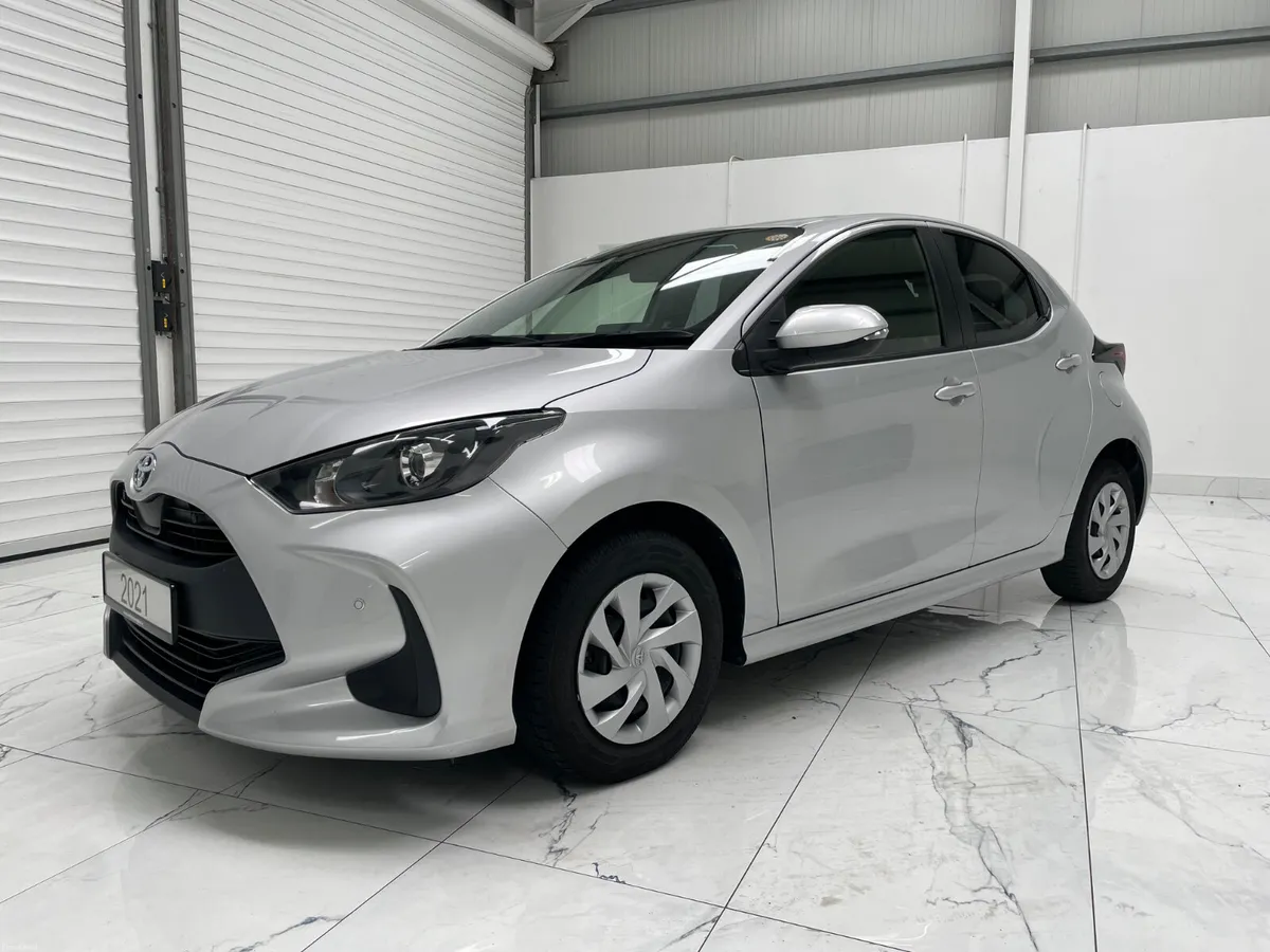 2021 Toyota Yaris 1.5 Vvti Hybrid Auto - Image 4