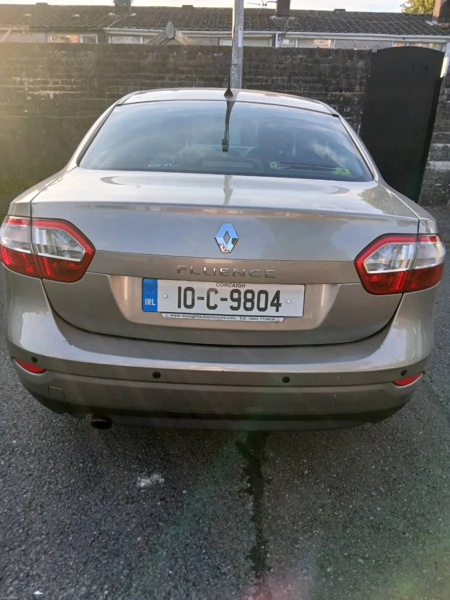 Car - Image 2