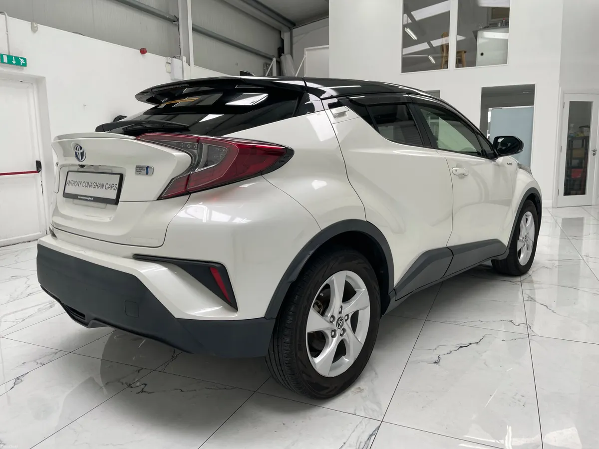 2019 Toyota C-HR 1.8 VVTI Hybrid Auto - Image 3