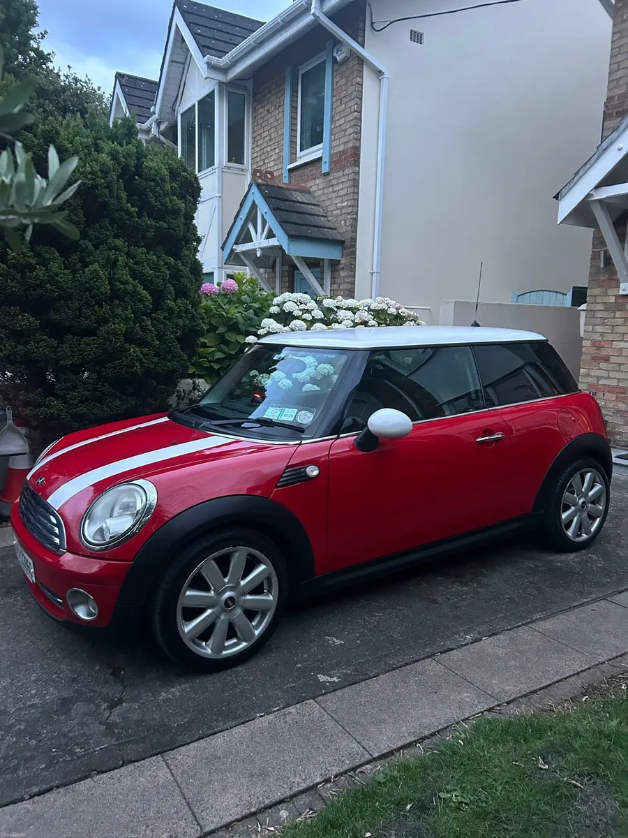 2010 Mini Cooper - Image 4