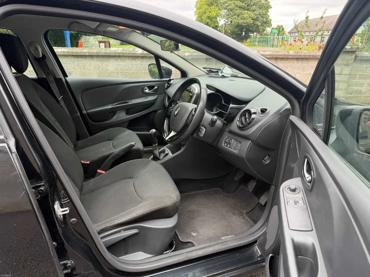 Renault Clio 2013 - Image 6