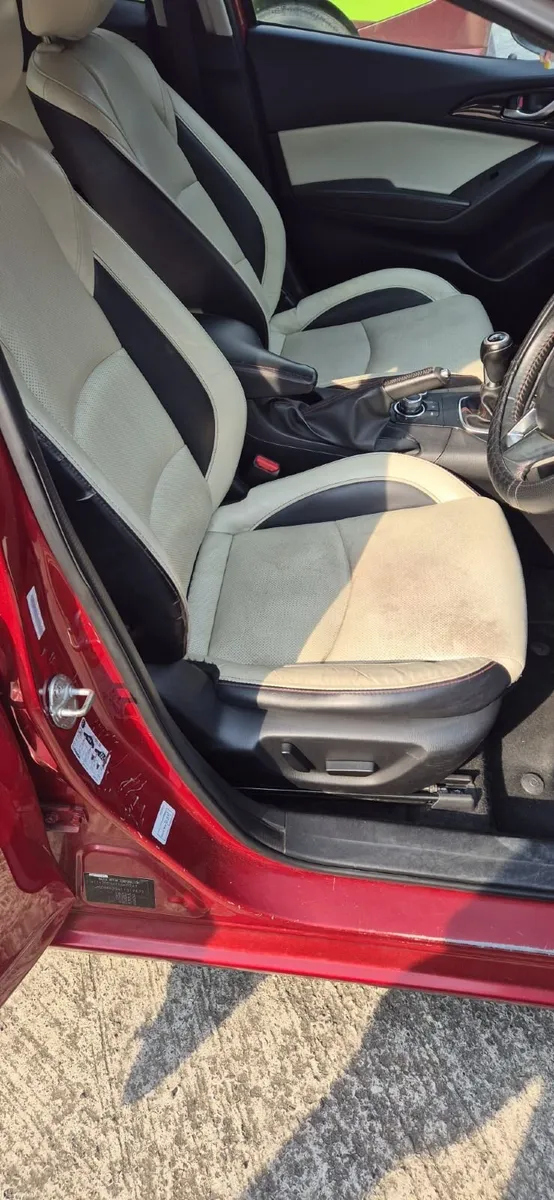 Mazda Mazda3 2016 1.5 Diesel €4000 - Image 5