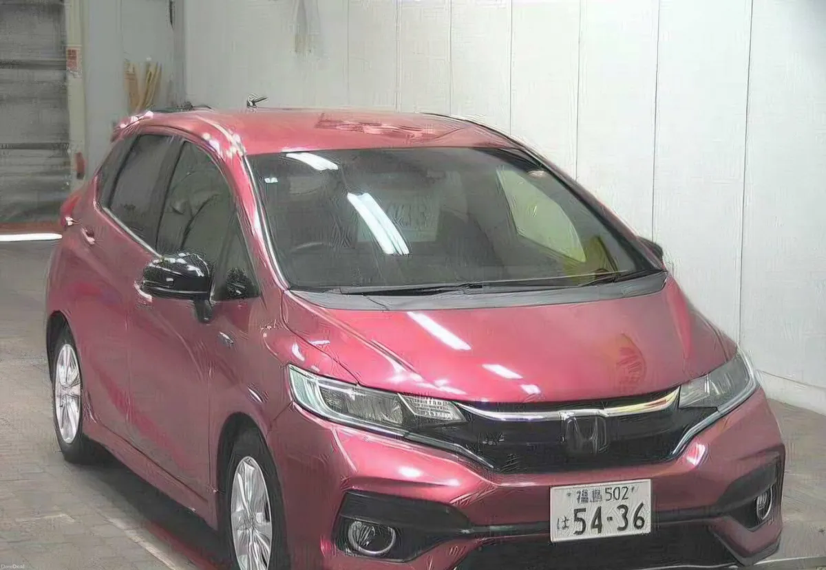 2018 Honda Fit Hybrid TOP SPEC Arriving in August - Image 5