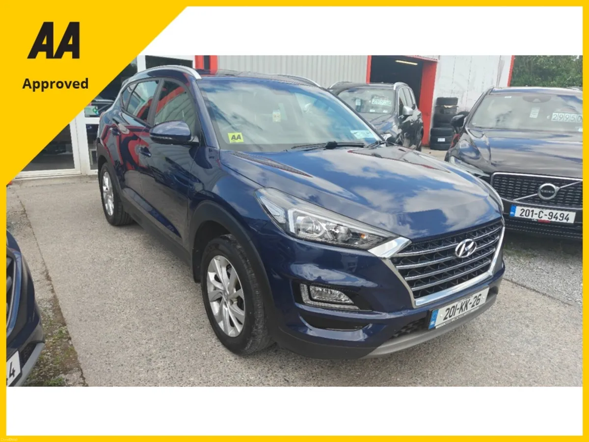 Hyundai Tucson IX35 EXECUTIVE 1.6 5DR DIESEL - Image 1