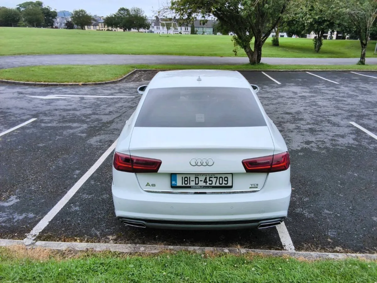 Car - Image 2