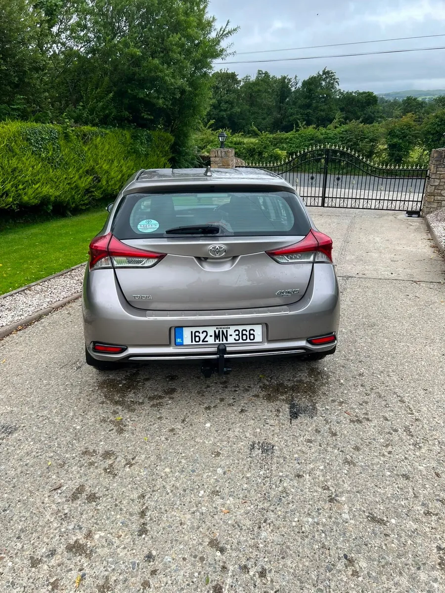 Toyota Auris 2016 - Image 3
