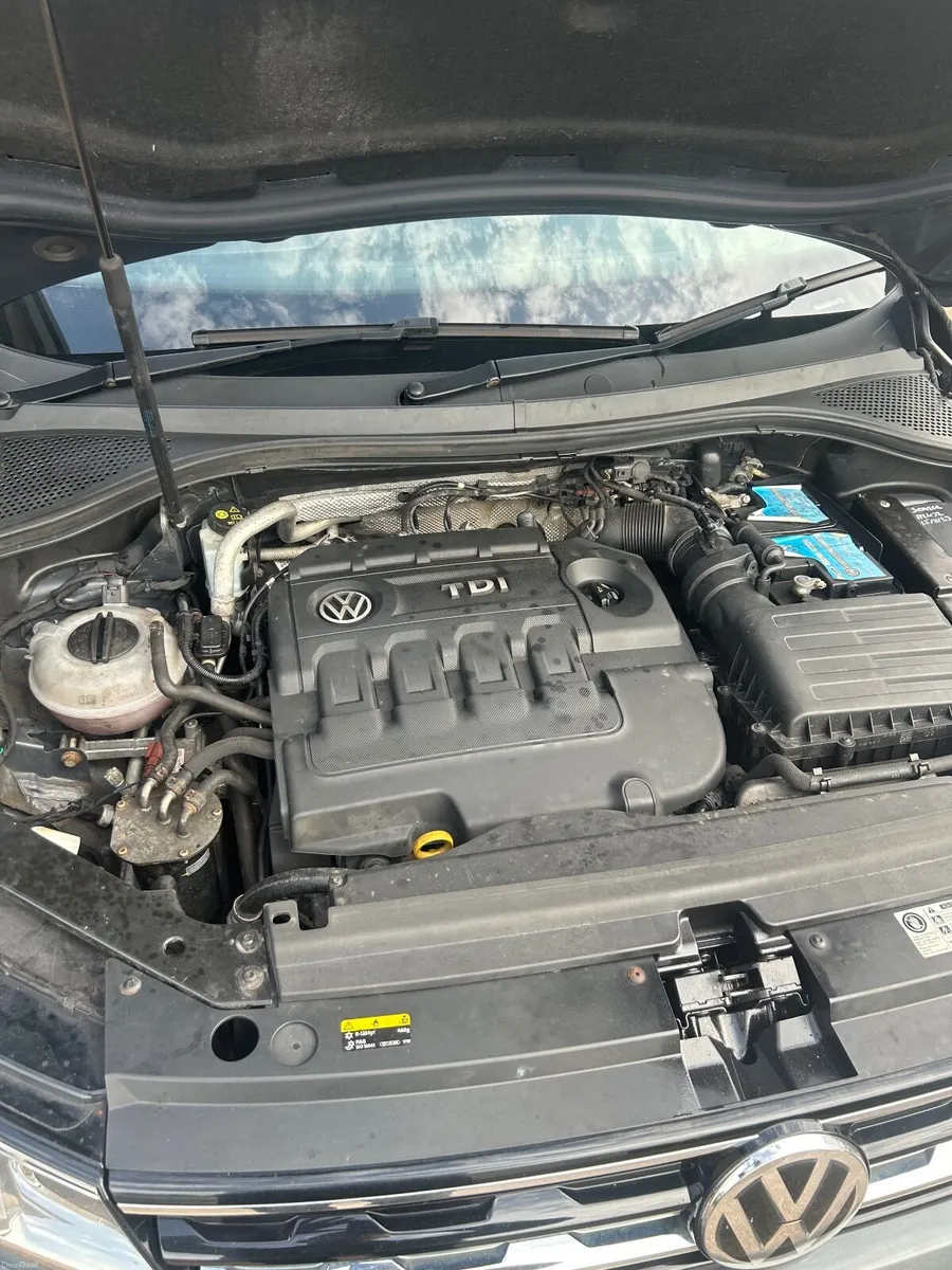 Volkswagen Tiguan 2017 - Image 3