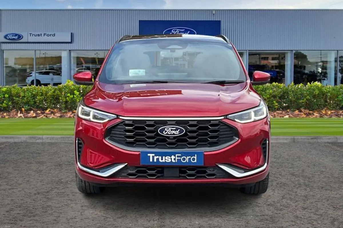 Ford Kuga 2.5 FHEV ST-Line X 5dr CVT**HEATED SEATS - Image 6