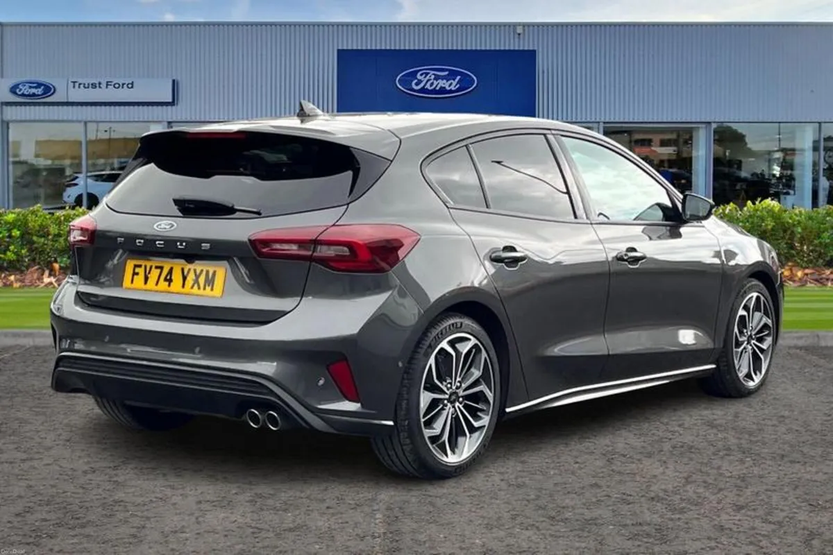 Ford Focus ST-Line X - Image 4