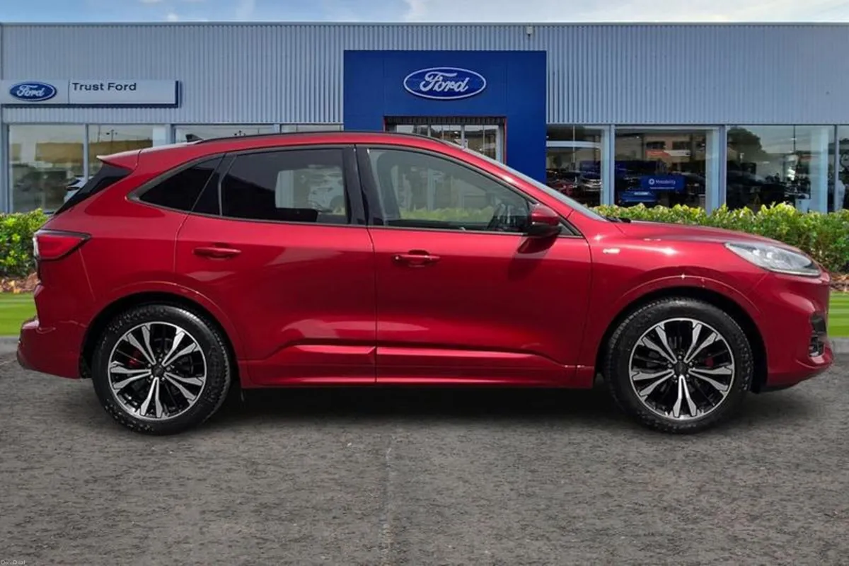 Ford Kuga ST-Line X Edition - Image 3