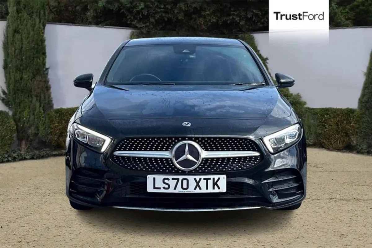 Mercedes-Benz A-Class A180 AMG Line Executive 5dr - Image 6