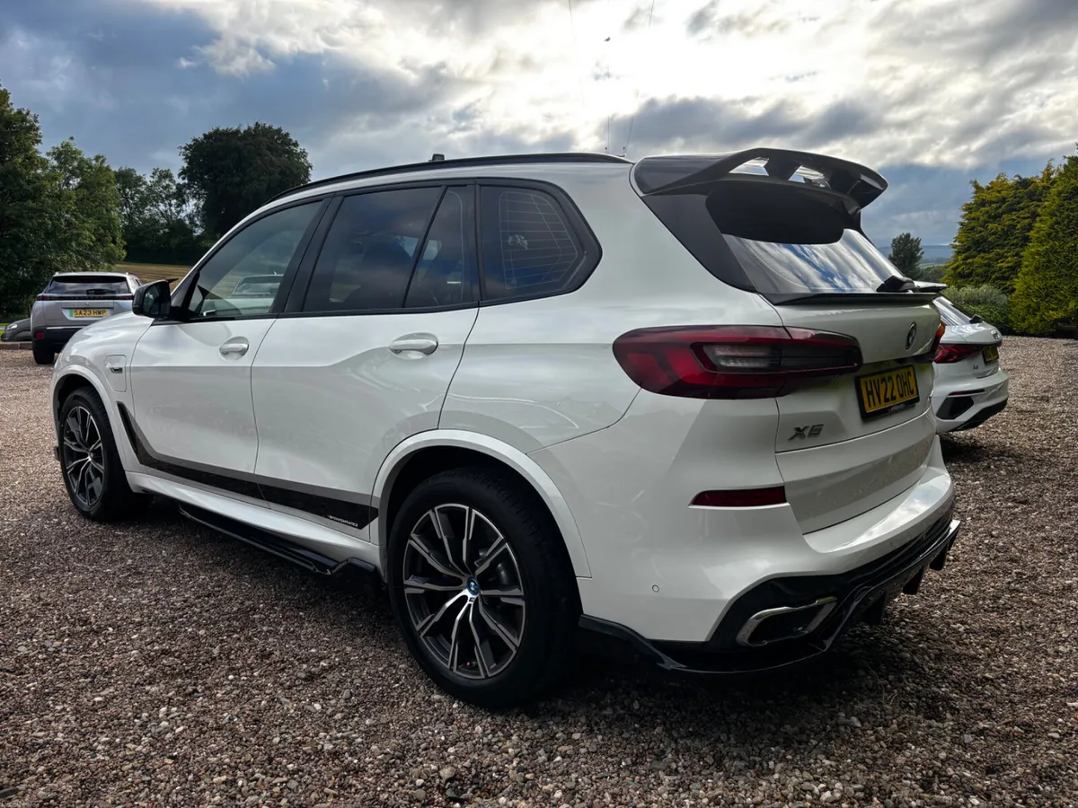 2022 BMW X5 xDrive45e M Sport 5dr Auto - Image 6