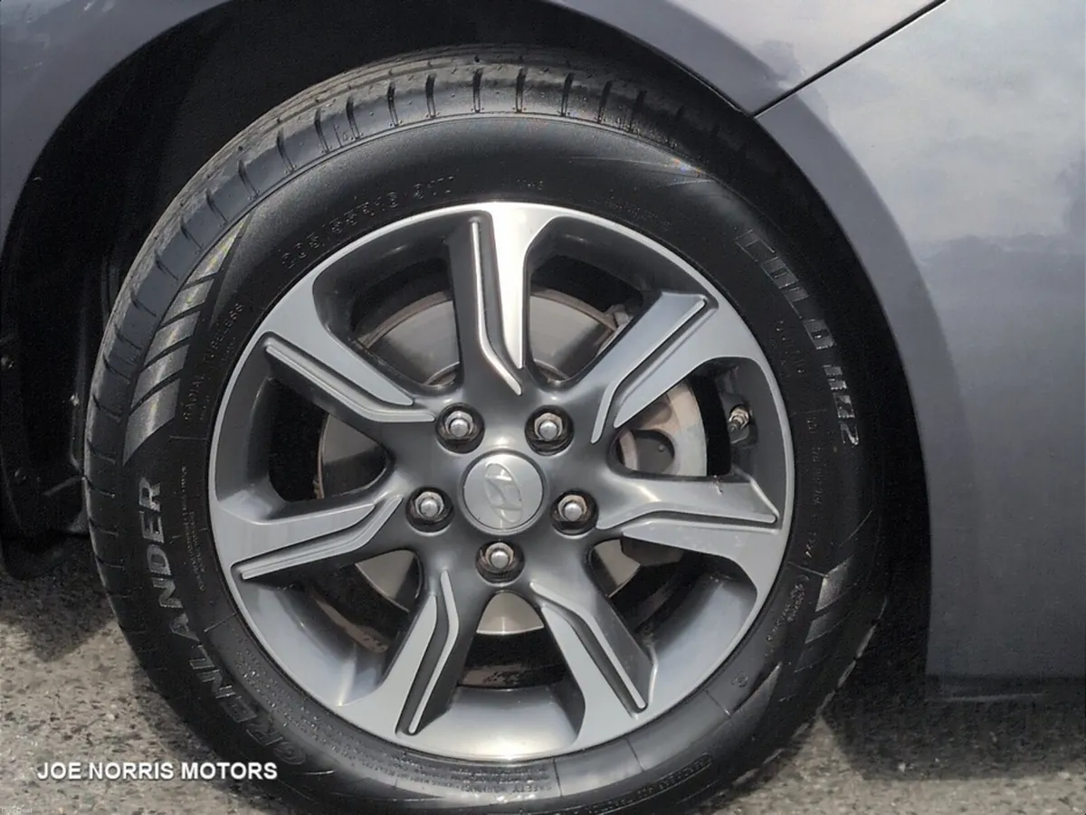 Hyundai ix20 DELUXE 5DR AUTO - Image 5