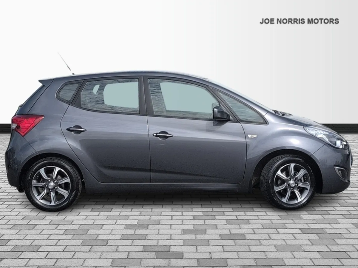 Hyundai ix20 DELUXE 5DR AUTO - Image 4