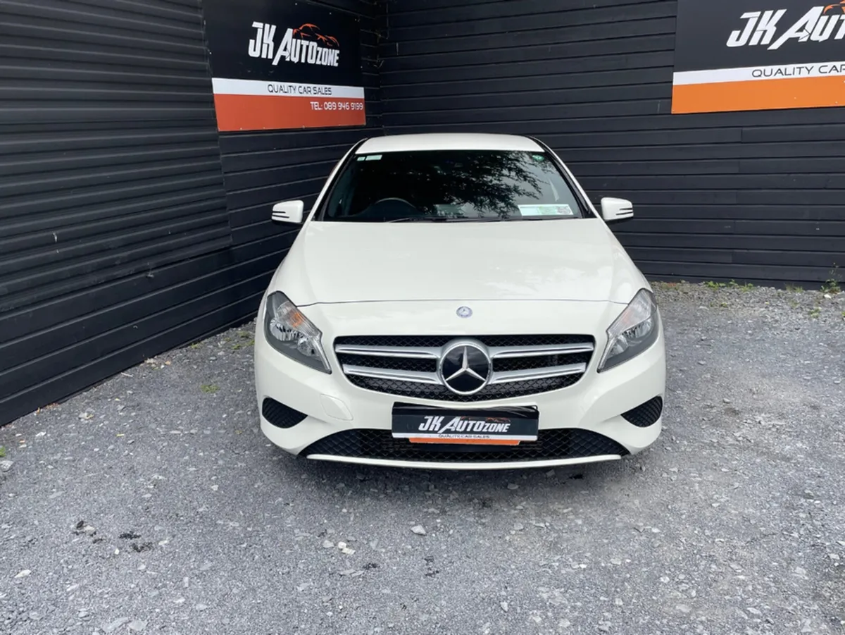 Mercedes-Benz A-Class 1.6 AUTO 5DR - Image 2