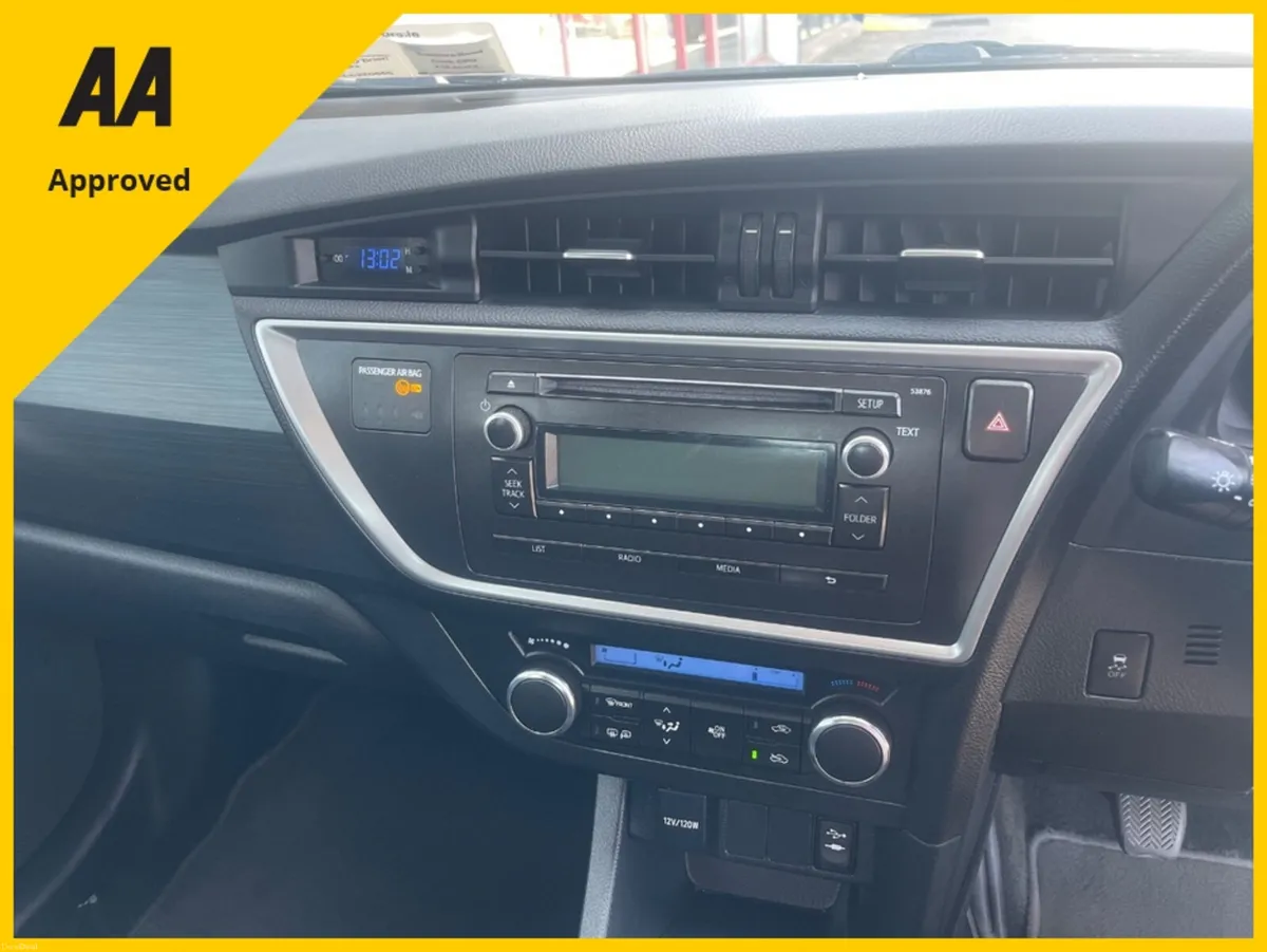 Toyota Auris 1.4 D-4D TERRA FREE DELIVERY - Image 5