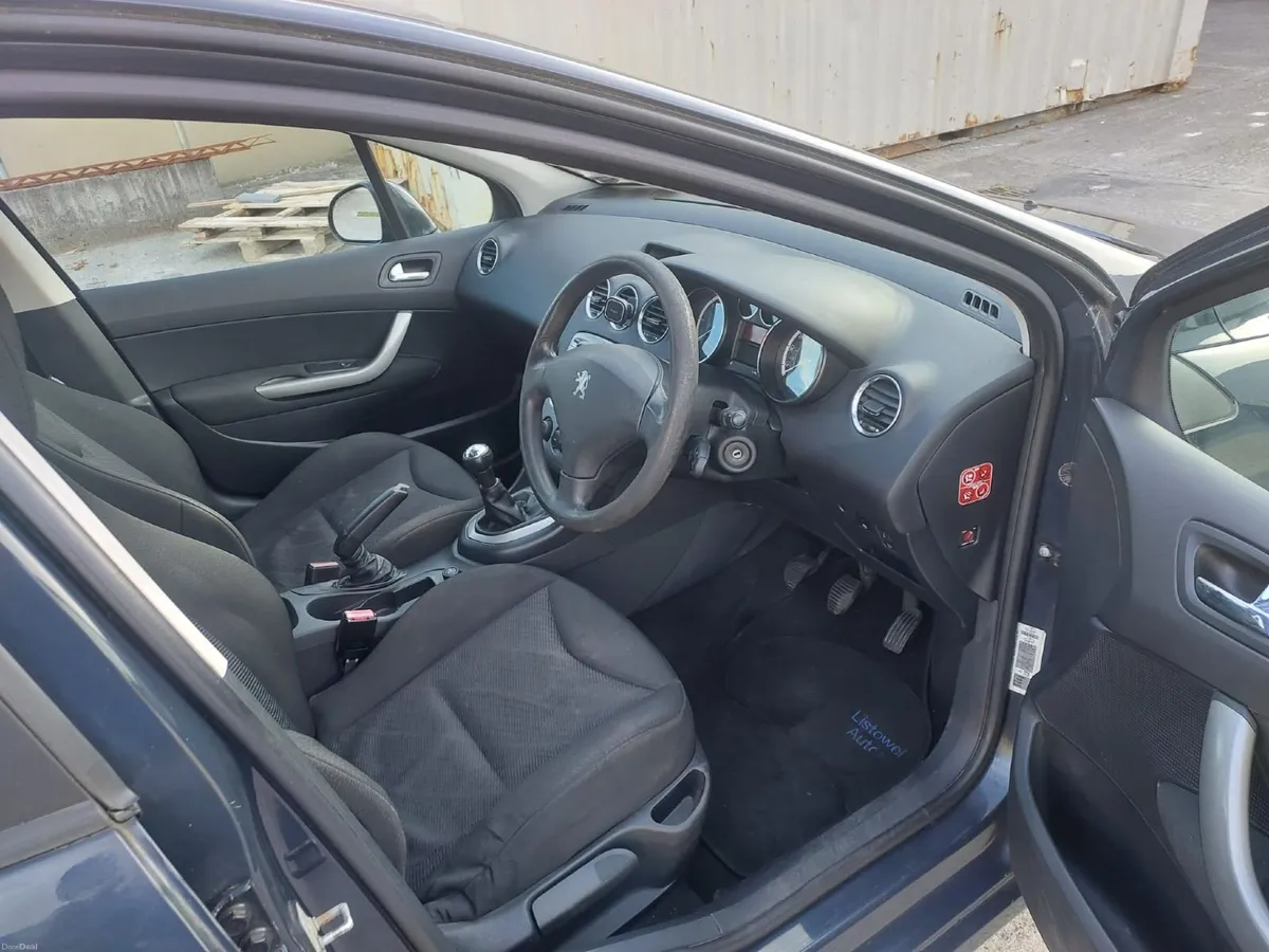 Peugeot 308 2008 - Image 3