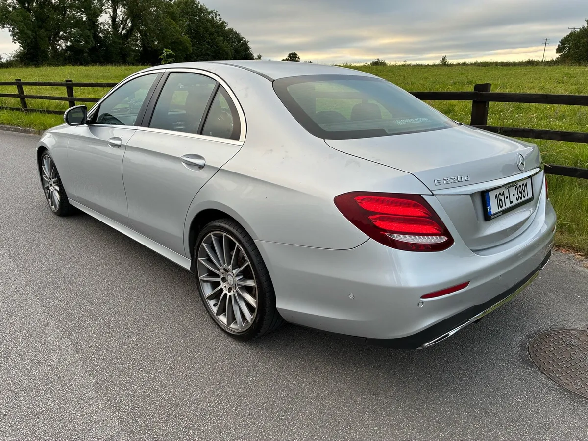 Mercedes E220d AMG Line 2016 - Image 3
