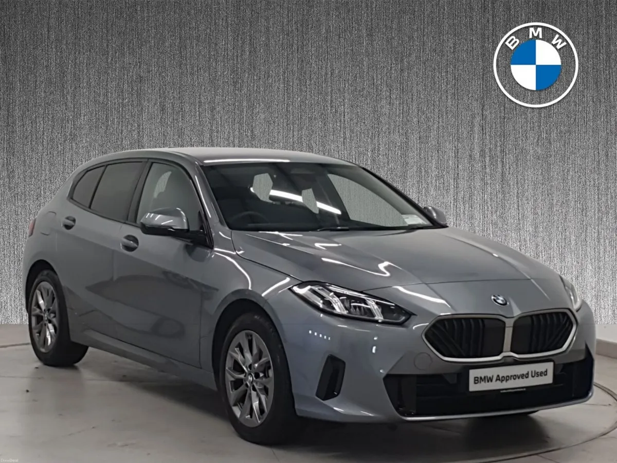 BMW 1-Series 120 Sport AUTO 5DR - Image 1