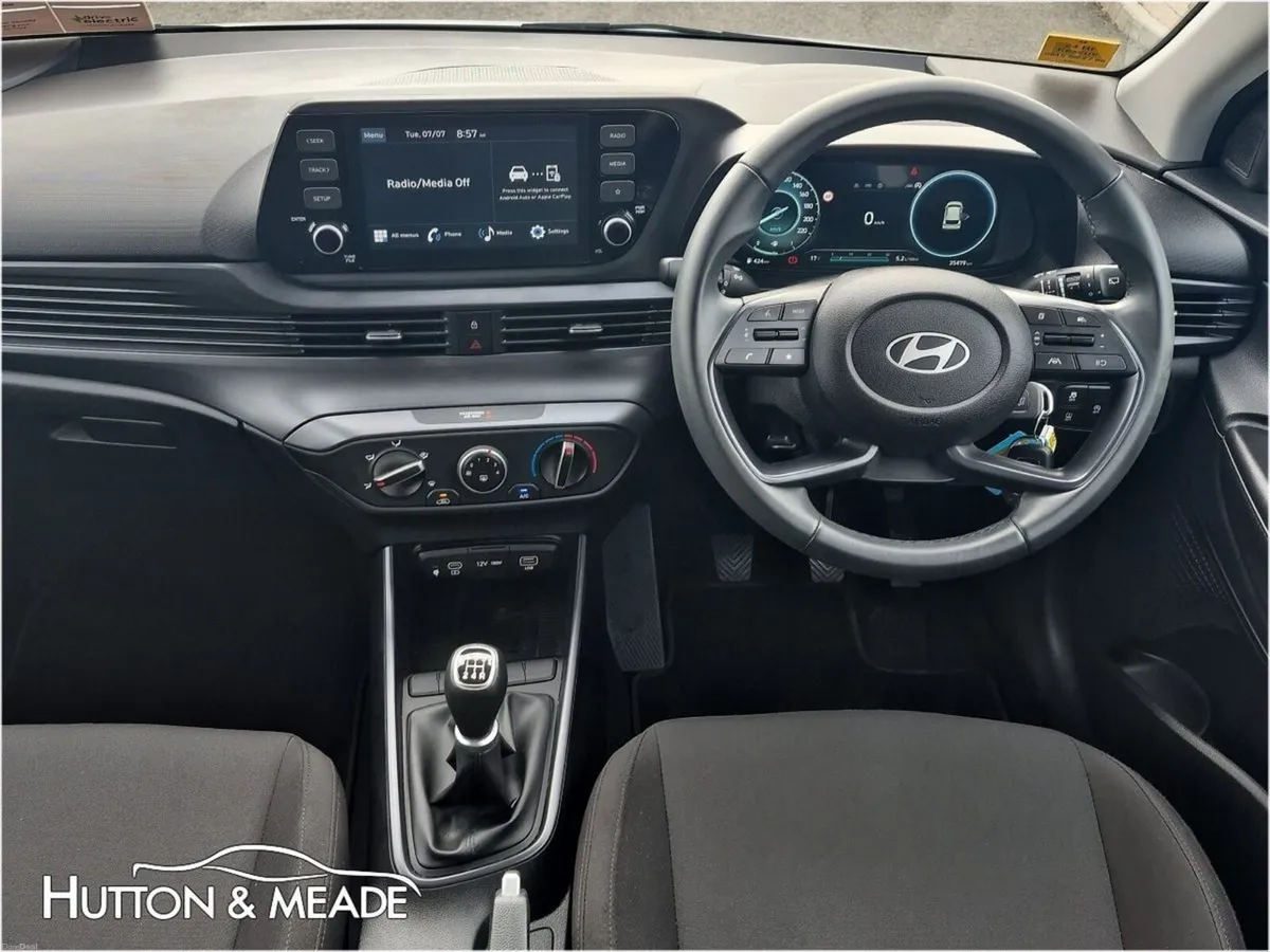 Hyundai i20 Delux Plus 1.2 Petrol 5dr - Image 3