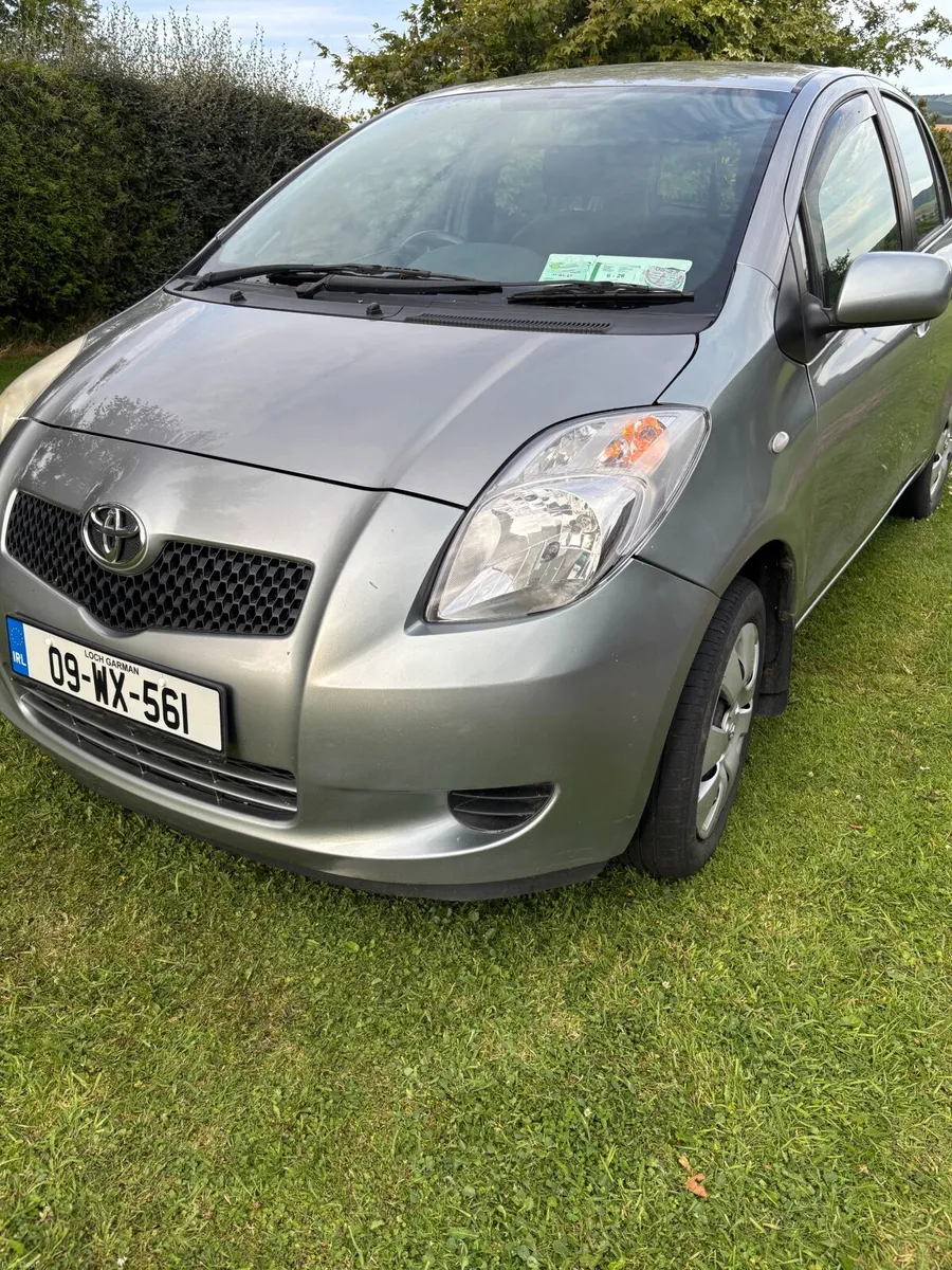 Toyota Yaris 2009 - Image 1