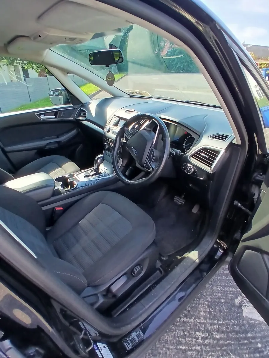 Ford Galaxy 2016 Automatic - Image 3