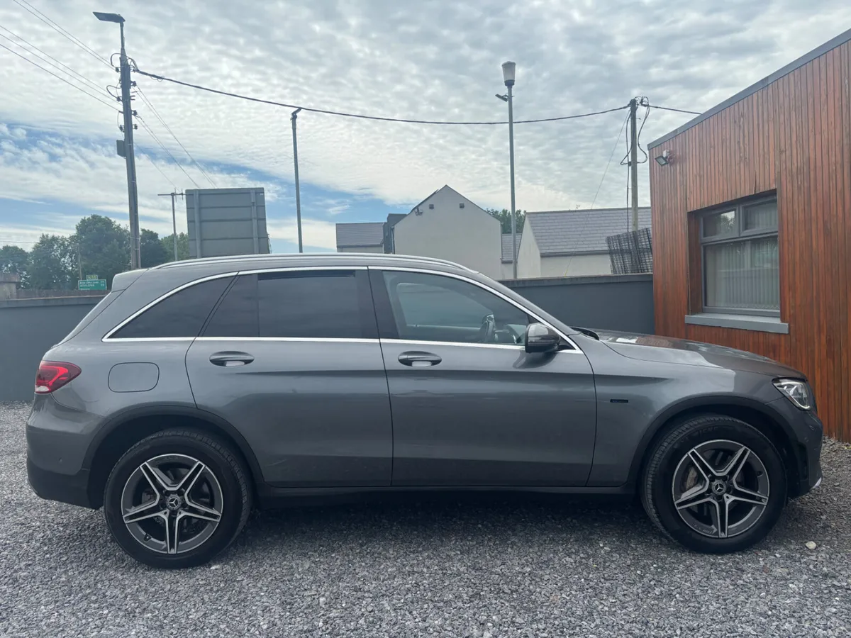 Mercedes-Benz GLC AMG - Image 6