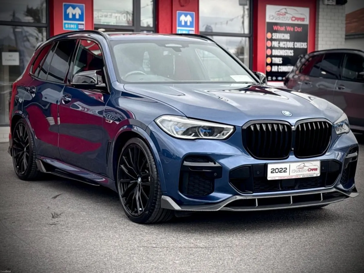 BMW X5 XDRIVE45E M SPORT // M-PERFORMANCE PACK // - Image 3