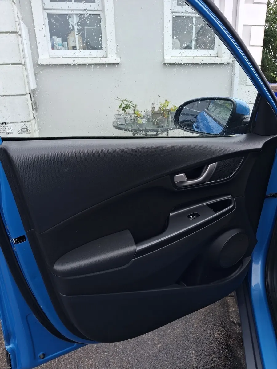 Hyundai KONA 2018 - Image 5