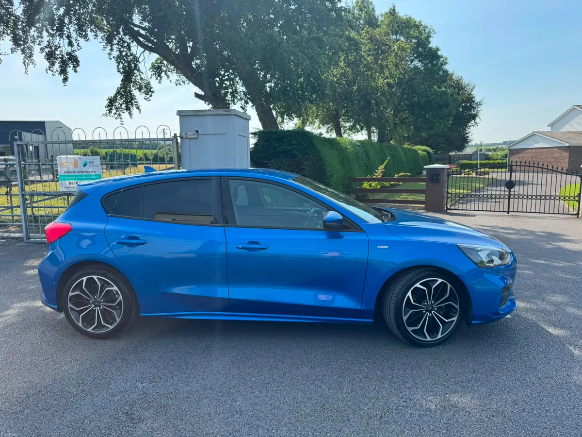 Ford Focus ST-Line 2022 - Image 3
